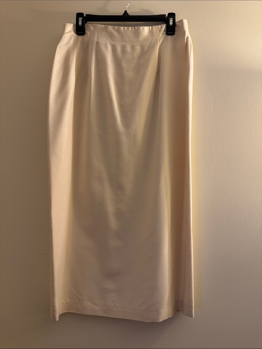JONES NEW YORK Vintage Cream Silk Skirt